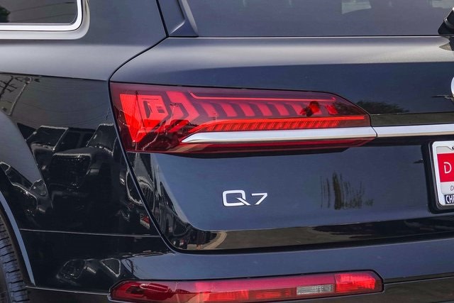 2023 Audi Q7 Premium 19