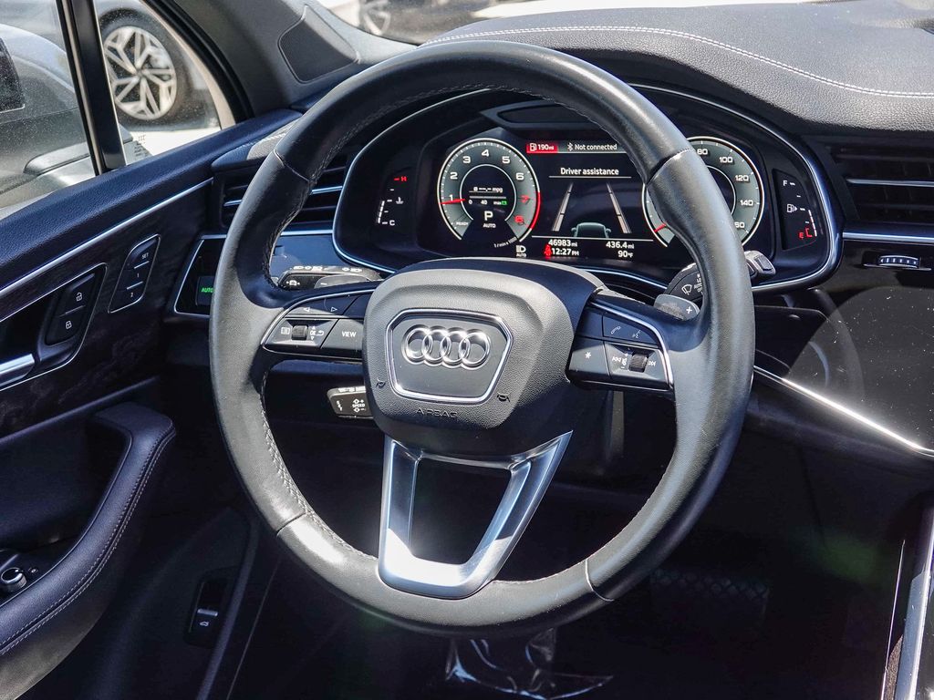 Thumbnail: 2023 Audi Q7 - 8