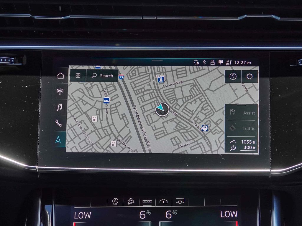 Thumbnail: 2023 Audi Q7 - 16
