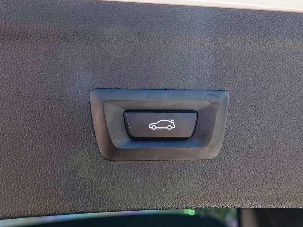 2023 BMW iX xDrive50 29
