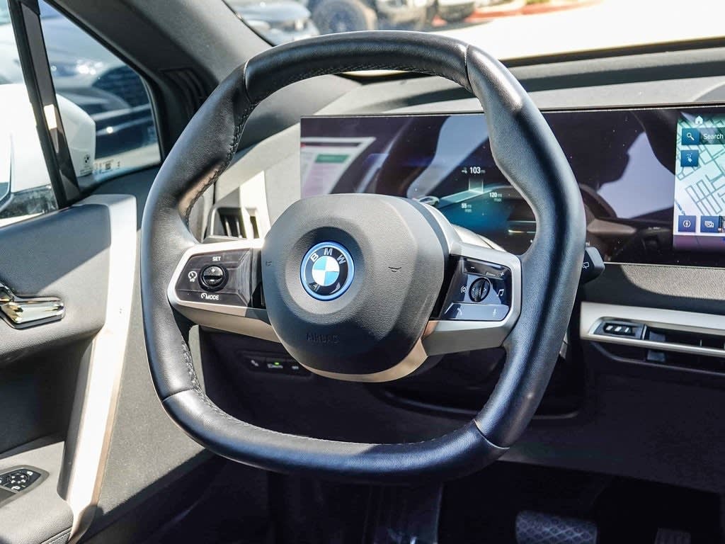 2023 BMW iX xDrive50 8