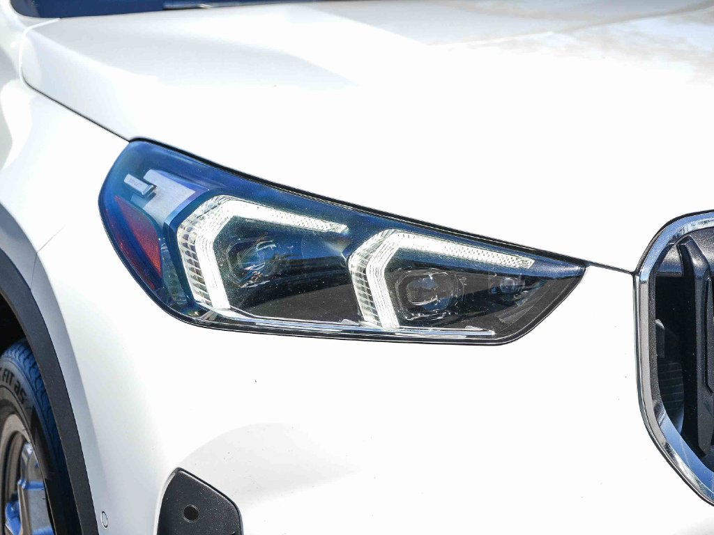 Thumbnail: 2023 BMW X1 - 19