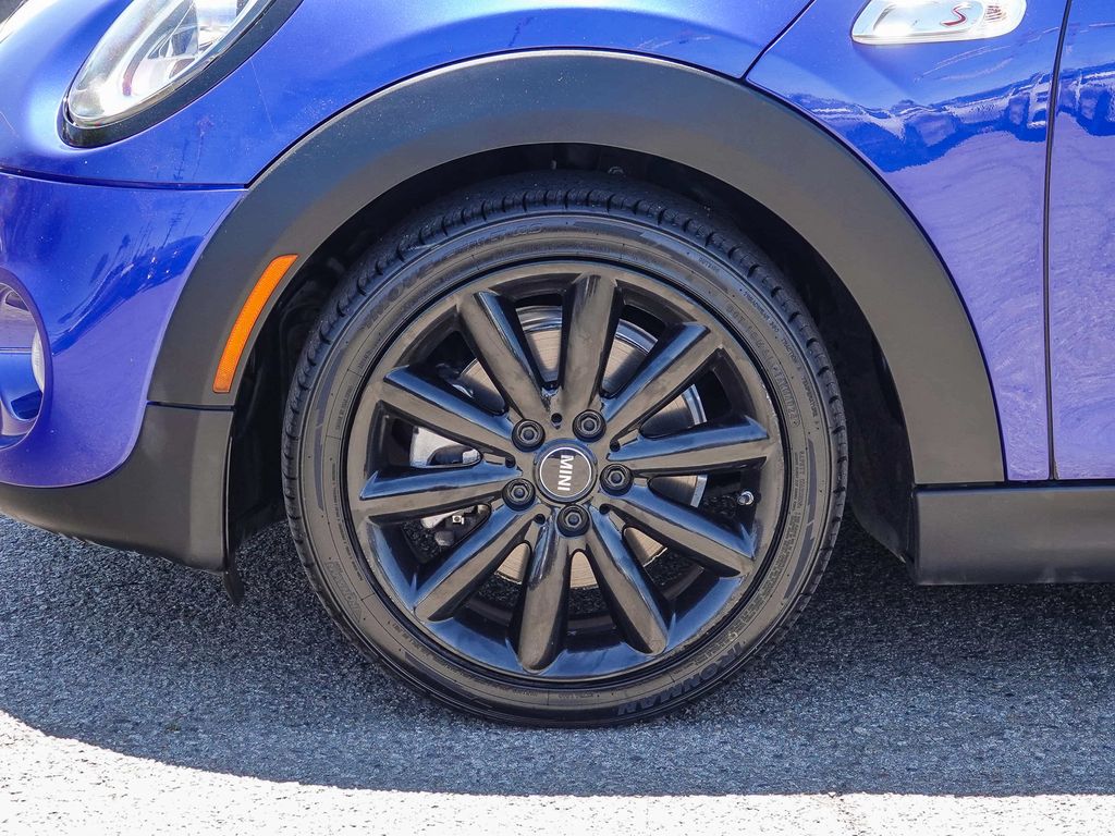 Thumbnail: 2021 MINI Cooper - 22