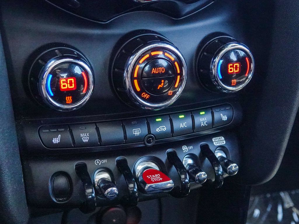 Thumbnail: 2021 MINI Cooper - 26