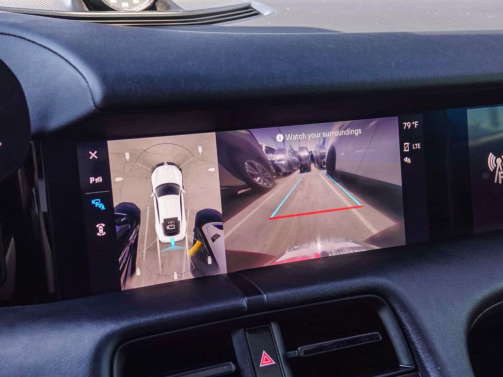 Thumbnail: 2020 Porsche Taycan - 30