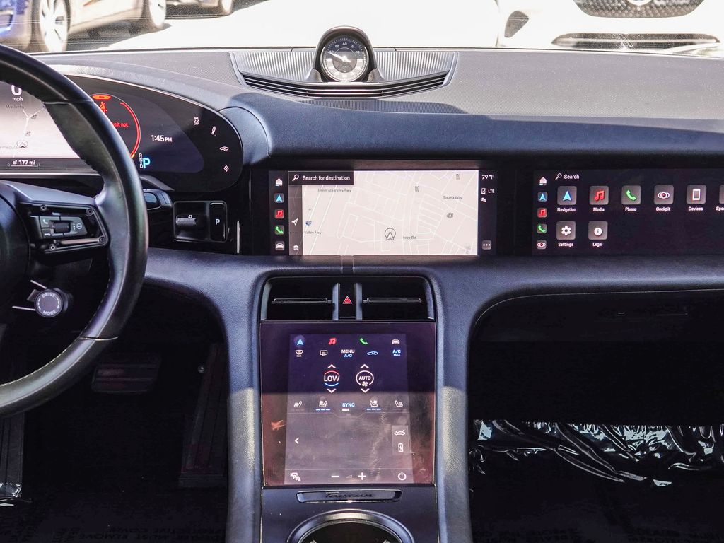 Thumbnail: 2020 Porsche Taycan - 9