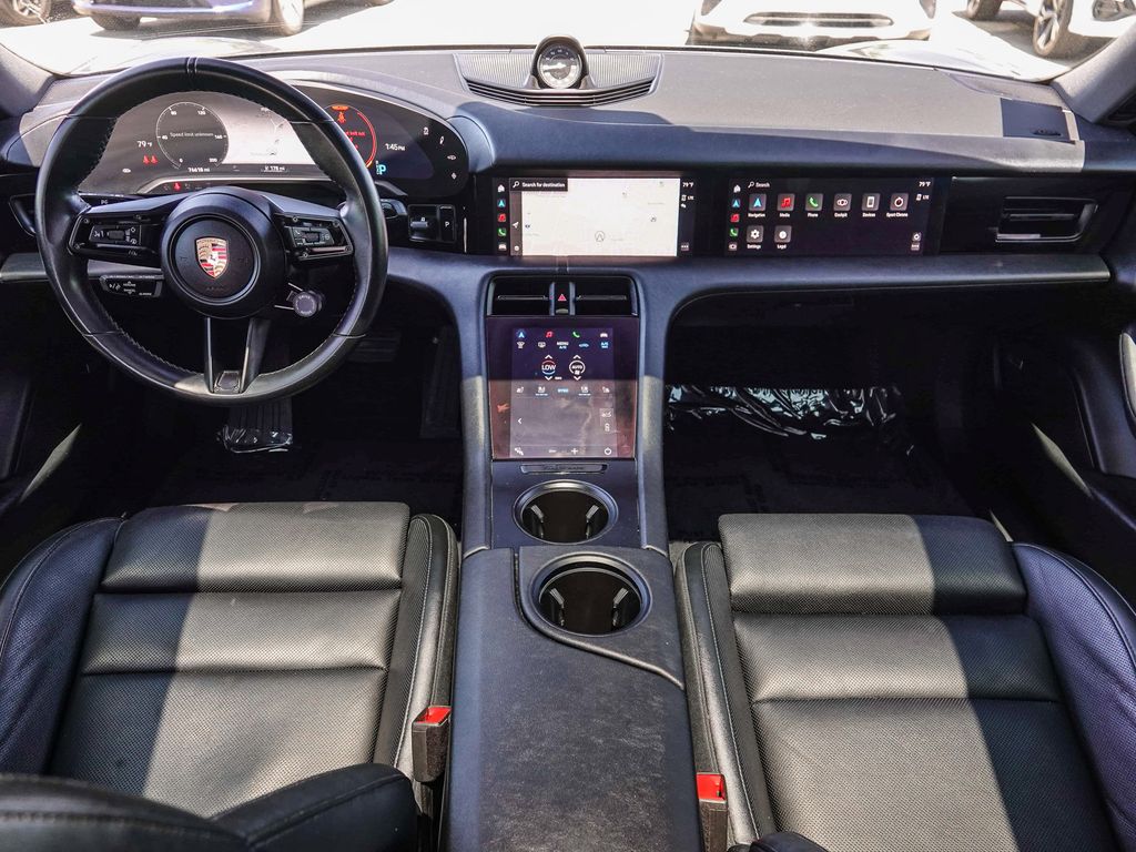 Thumbnail: 2020 Porsche Taycan - 2