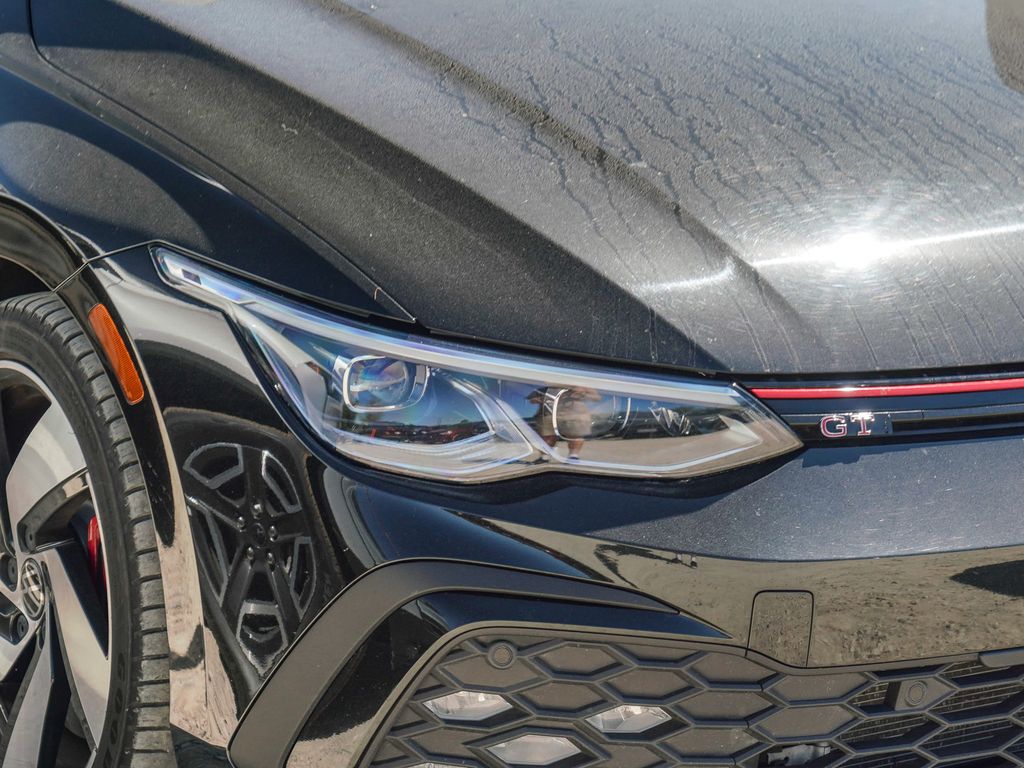 Thumbnail: 2024 Volkswagen Golf - 4