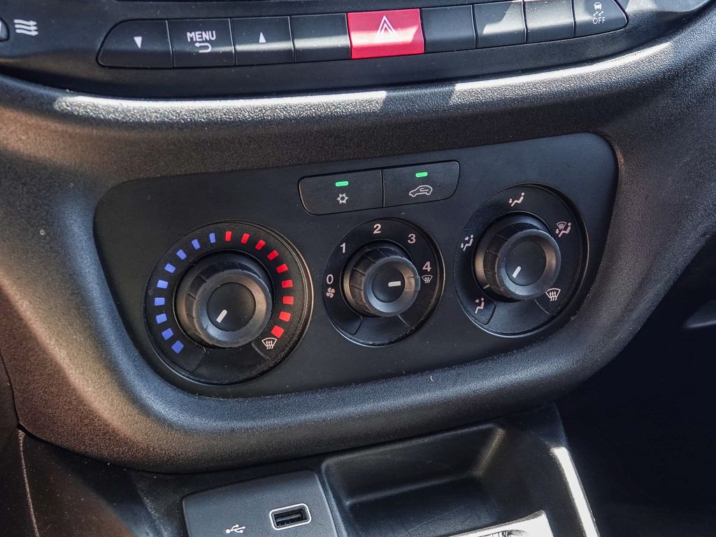 Thumbnail: 2022 RAM ProMaster City - 25