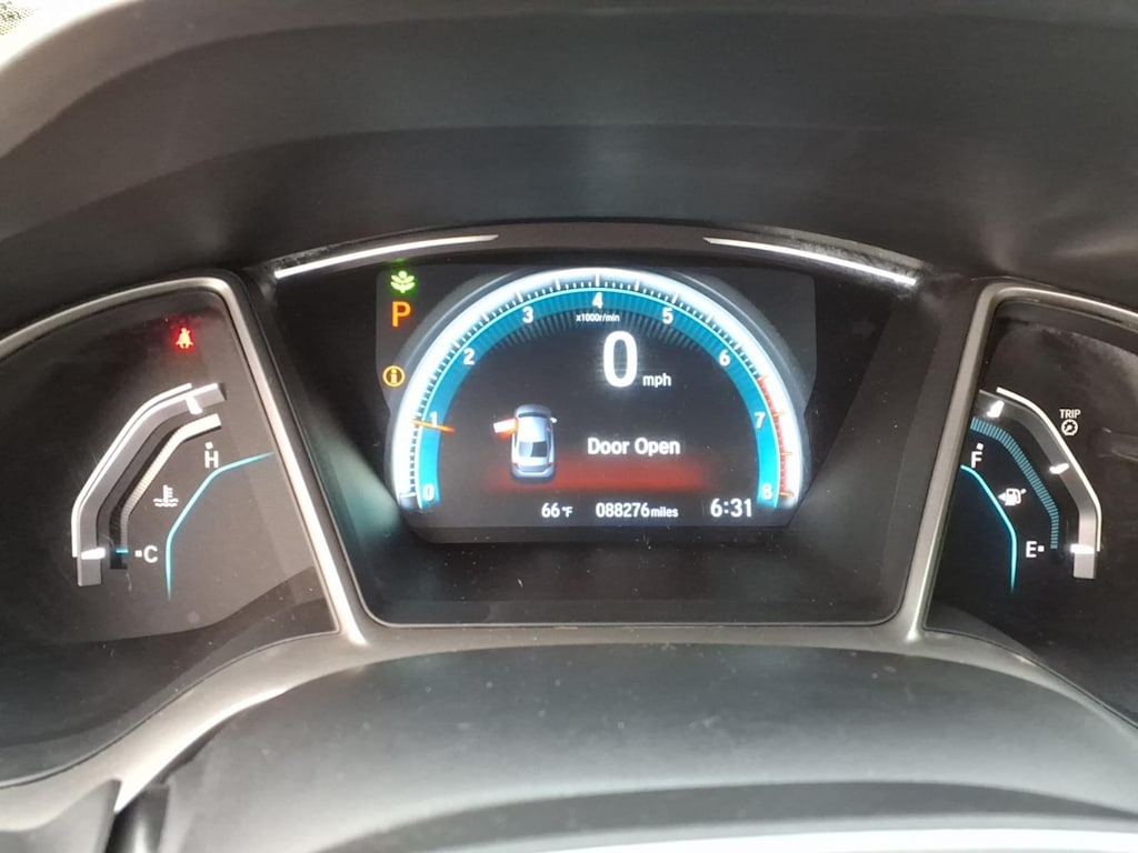 Thumbnail: 2016 Honda Civic - 12