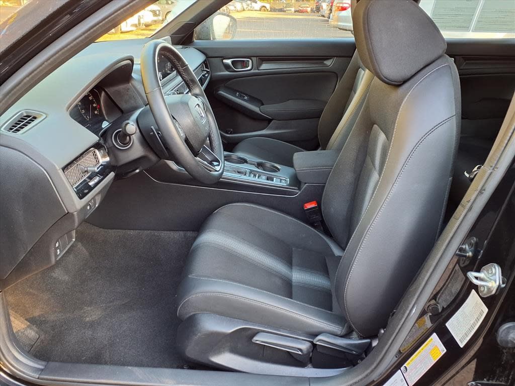 Thumbnail: 2024 Honda Civic - 6