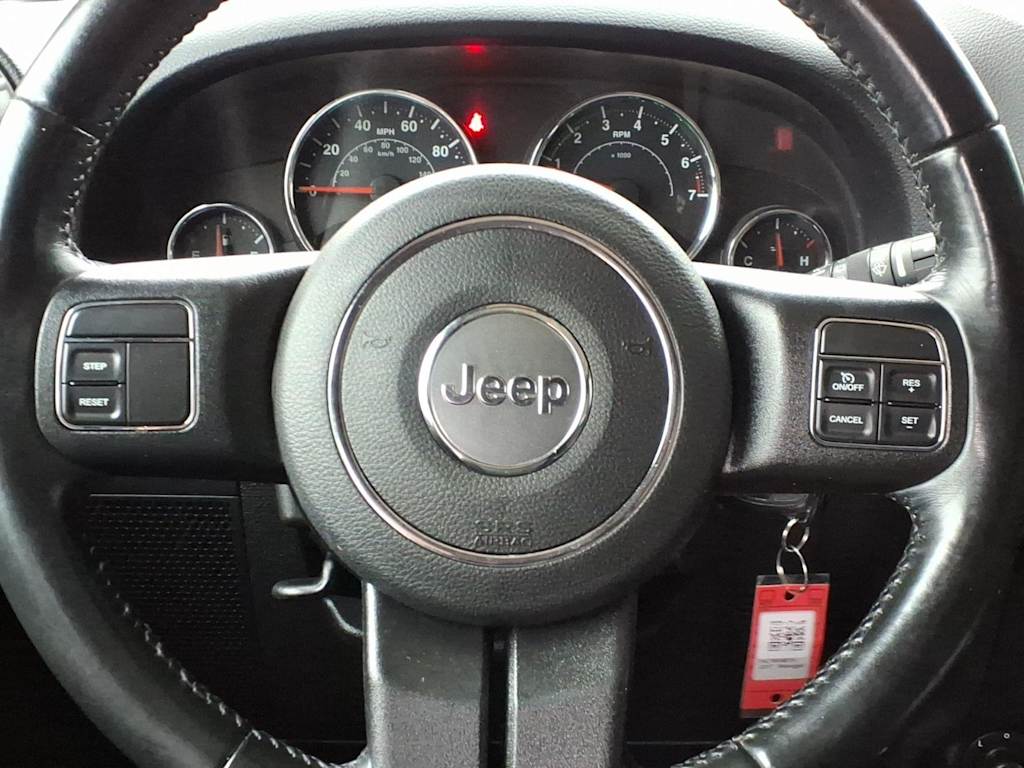Thumbnail: 2017 Jeep Wrangler - 11
