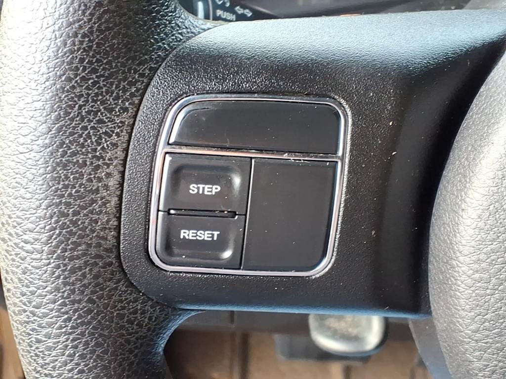 Thumbnail: 2015 Jeep Wrangler - 22