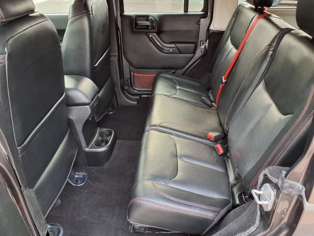 Thumbnail: 2017 Jeep Wrangler - 8