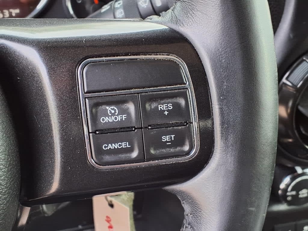 Thumbnail: 2017 Jeep Wrangler - 22