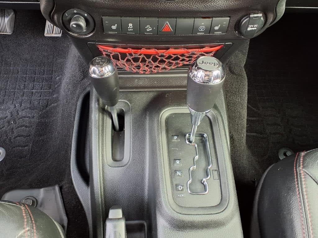 Thumbnail: 2017 Jeep Wrangler - 10