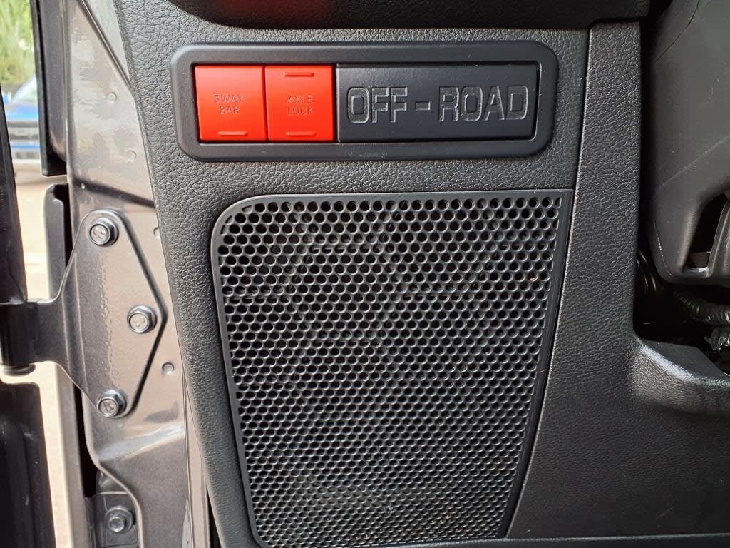 Thumbnail: 2017 Jeep Wrangler - 19