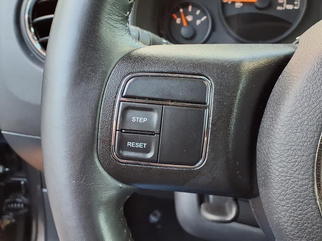Thumbnail: 2017 Jeep Patriot - 20
