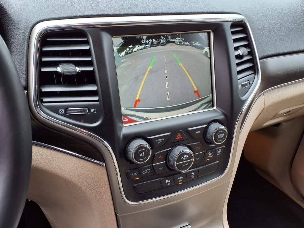 Thumbnail: 2014 Jeep Grand Cherokee - 22