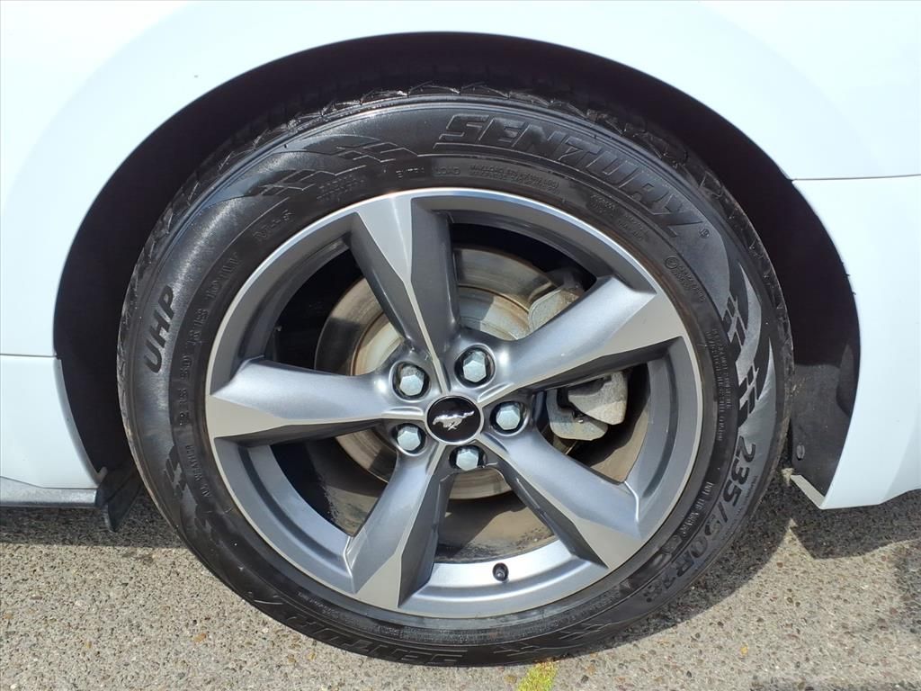 Thumbnail: 2015 Ford Mustang - 7