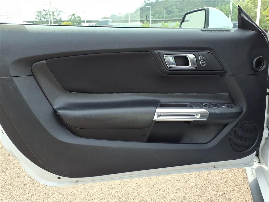 Thumbnail: 2015 Ford Mustang - 18