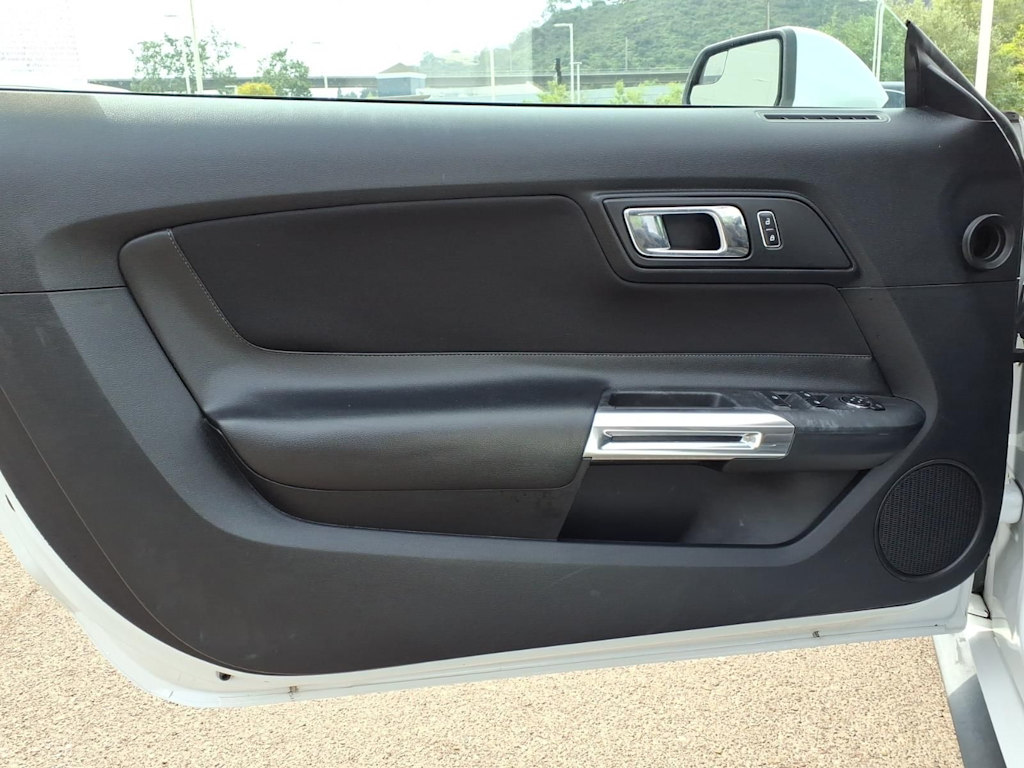 Thumbnail: 2015 Ford Mustang - 18
