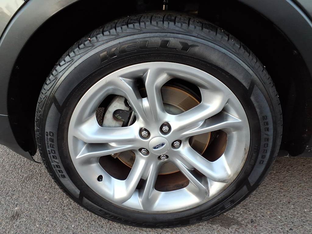 Thumbnail: 2015 Ford Explorer - 6