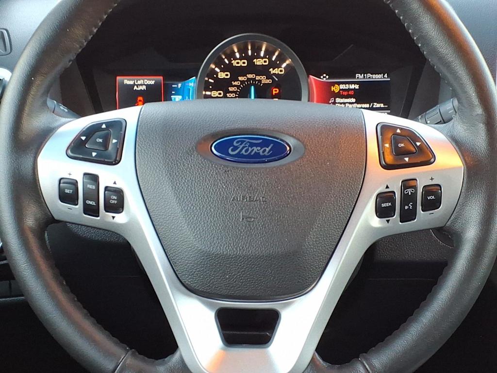 Thumbnail: 2015 Ford Explorer - 19