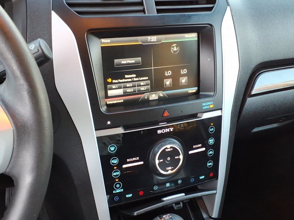 Thumbnail: 2015 Ford Explorer - 10