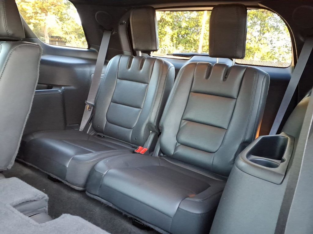 Thumbnail: 2015 Ford Explorer - 16