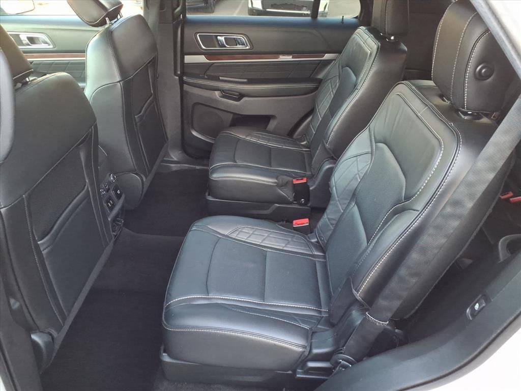 Thumbnail: 2018 Ford Explorer - 8