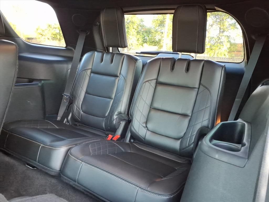 Thumbnail: 2018 Ford Explorer - 15