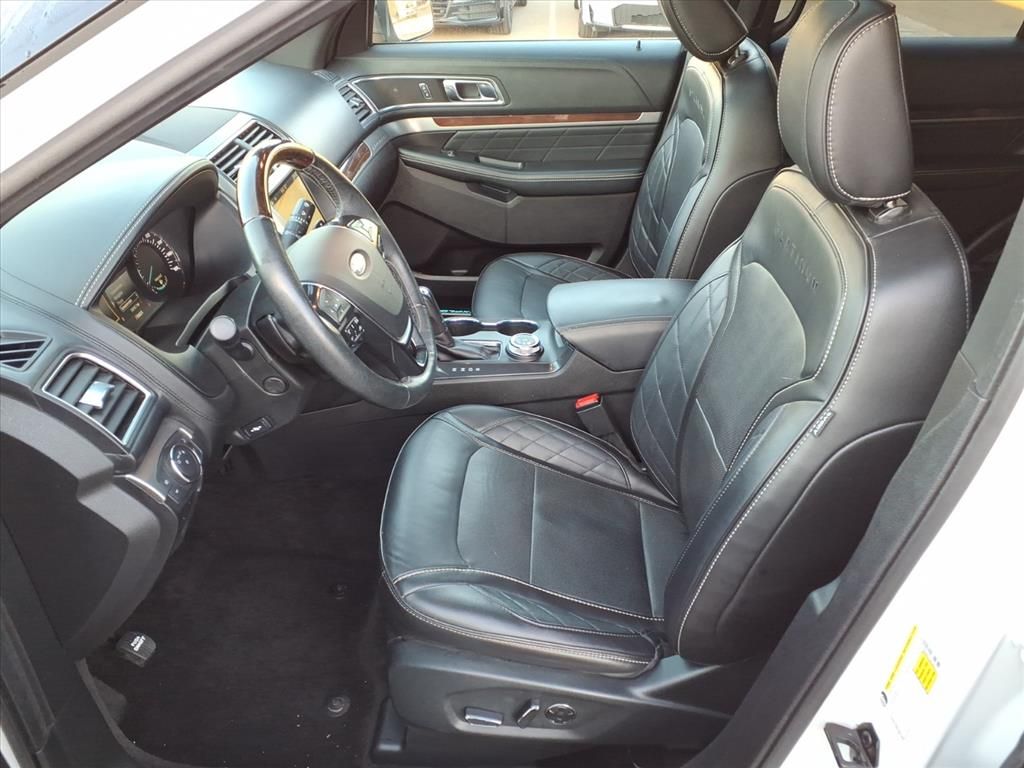 Thumbnail: 2018 Ford Explorer - 7