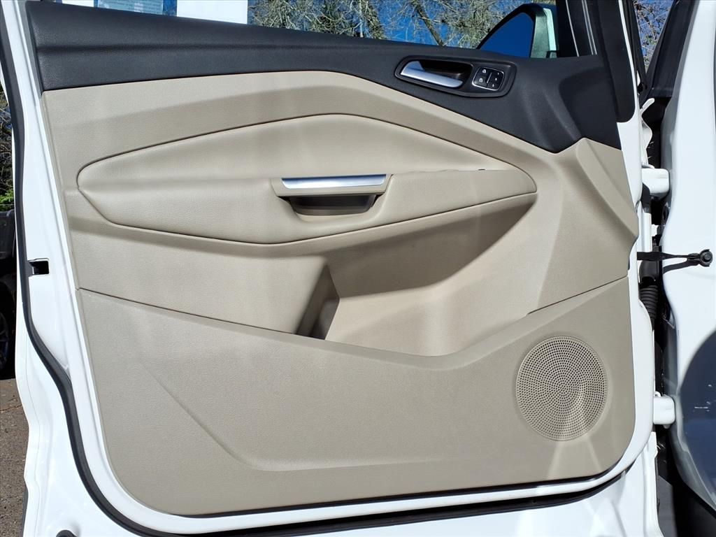 Thumbnail: 2017 Ford Escape - 17