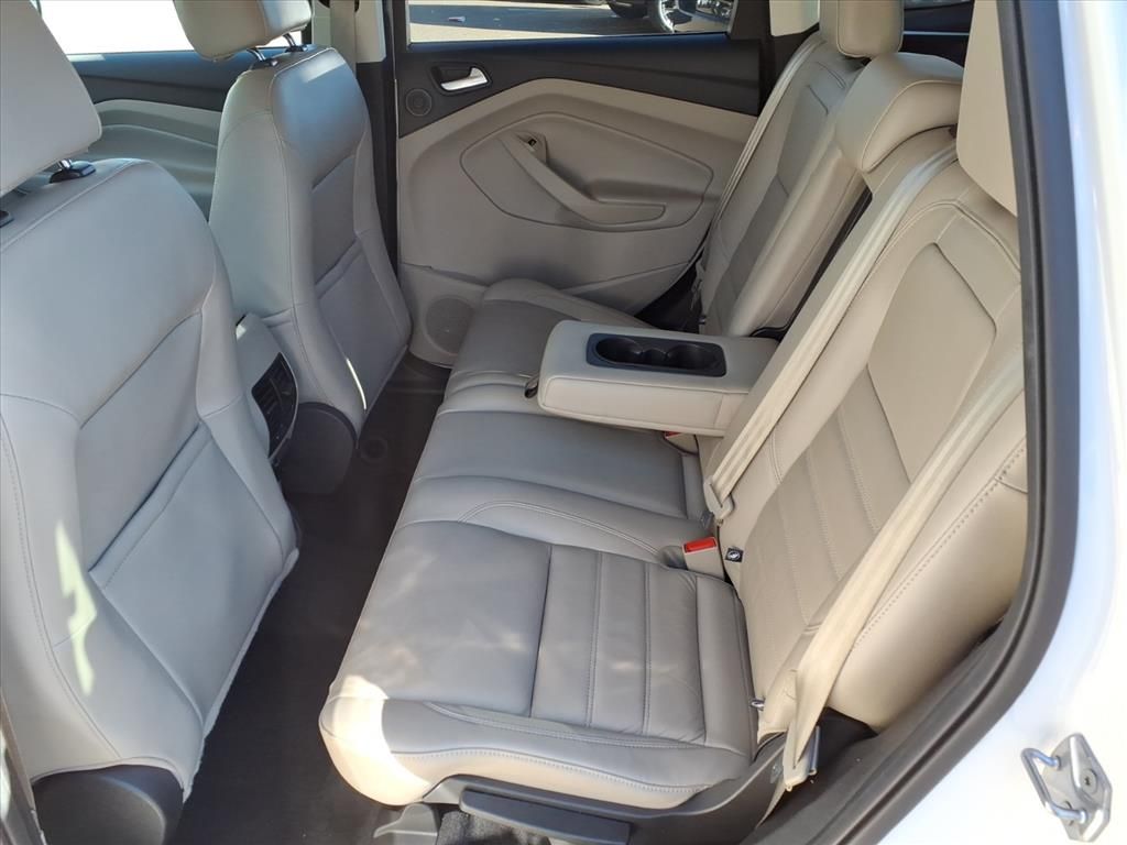 Thumbnail: 2017 Ford Escape - 8