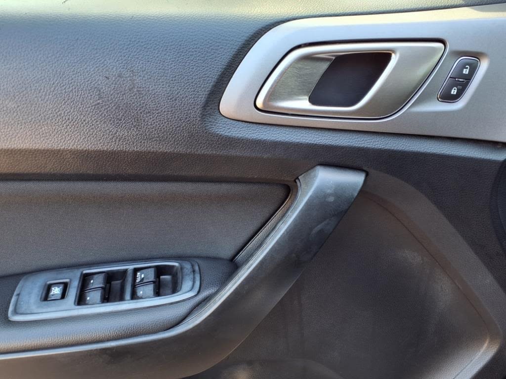 Thumbnail: 2019 Ford Ranger - 16