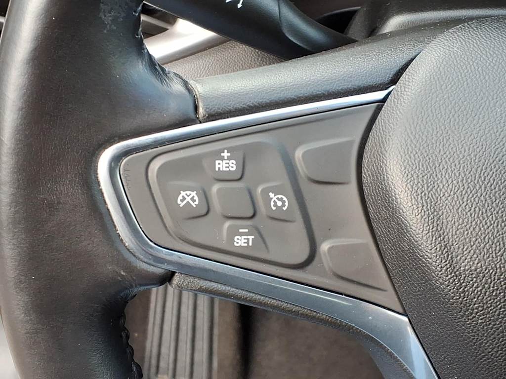 Thumbnail: 2019 Chevrolet Malibu - 21
