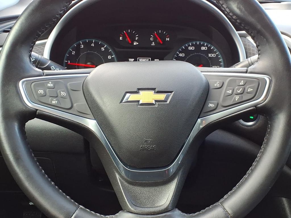 Thumbnail: 2019 Chevrolet Malibu - 20