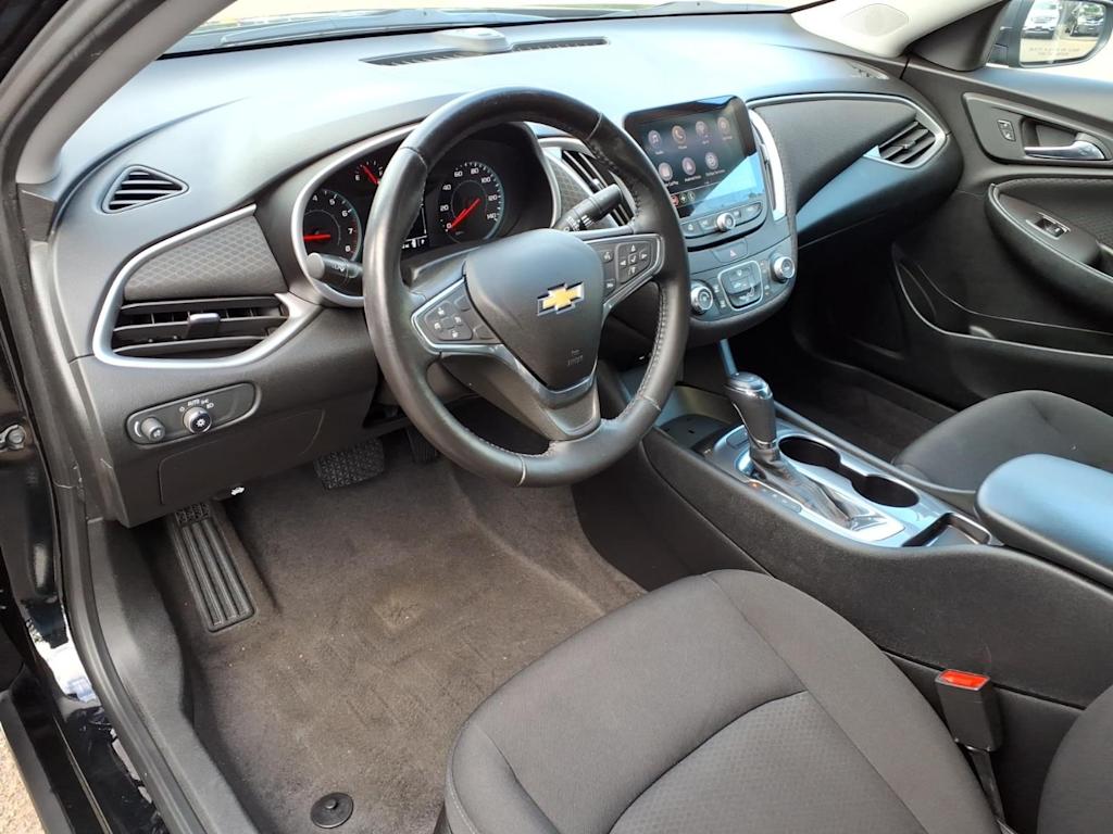 Thumbnail: 2019 Chevrolet Malibu - 7