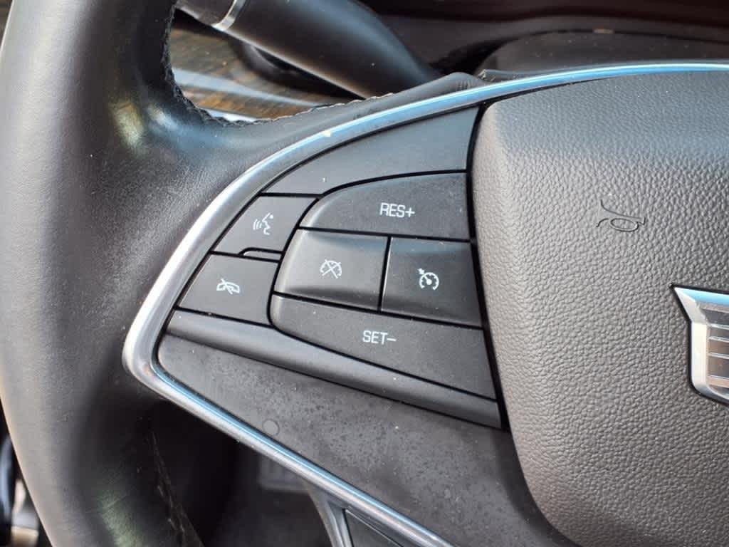 Thumbnail: 2017 Cadillac XT5 - 21
