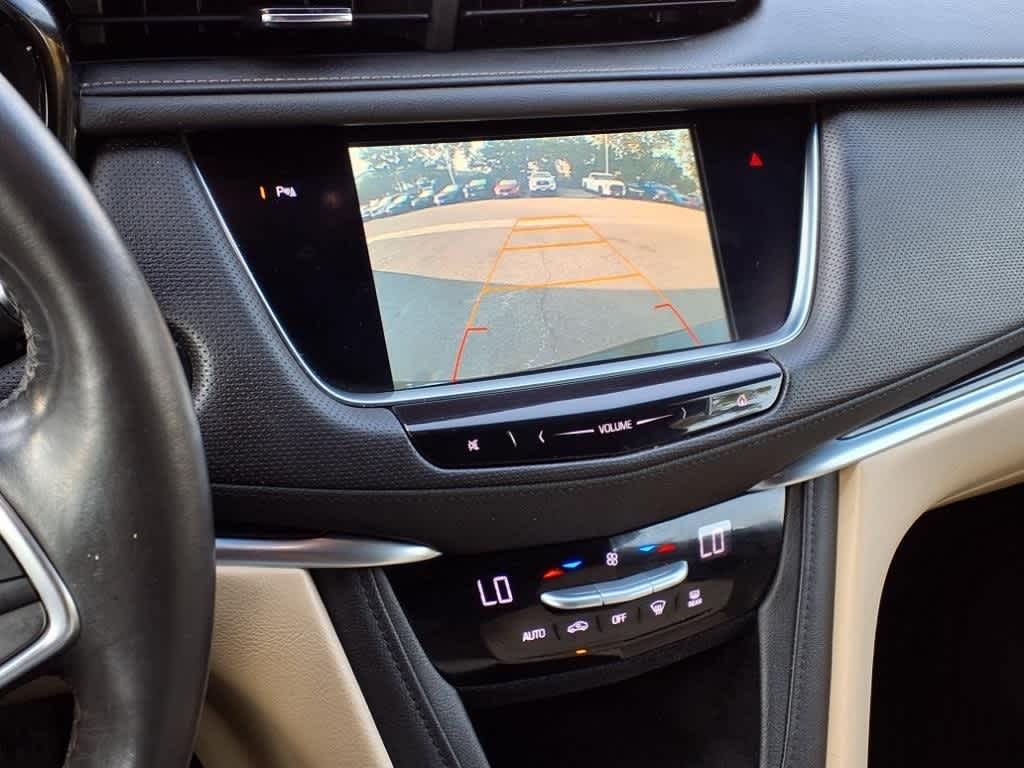 Thumbnail: 2017 Cadillac XT5 - 23