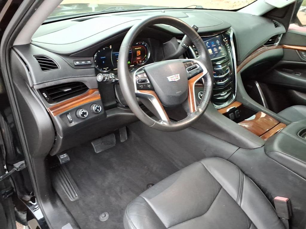 Thumbnail: 2016 Cadillac Escalade - 7