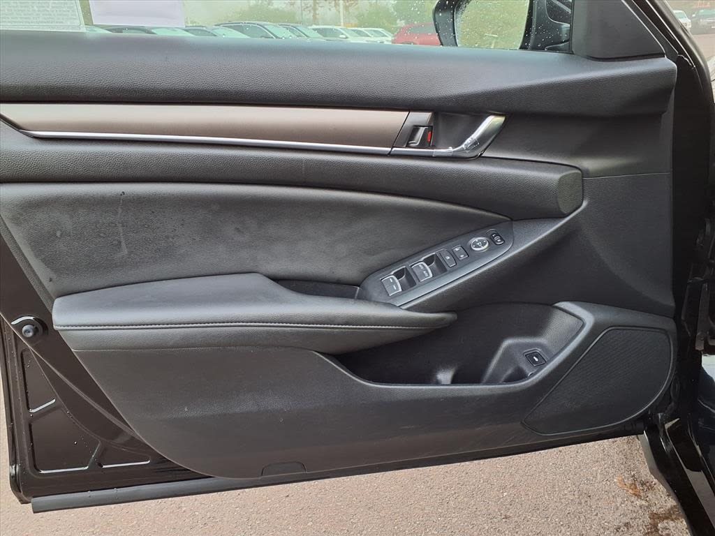 Thumbnail: 2020 Honda Accord - 16