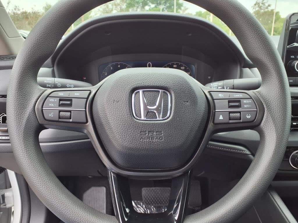 Thumbnail: 2025 Honda Accord - 16