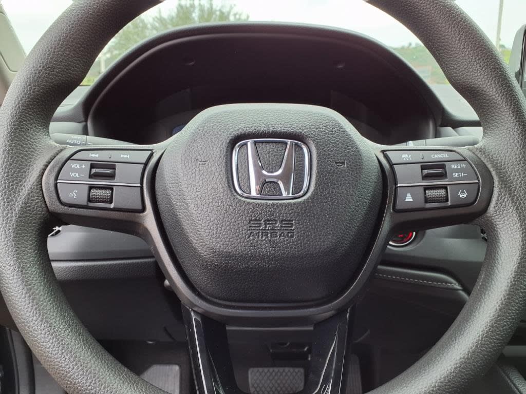 Thumbnail: 2025 Honda Accord - 16