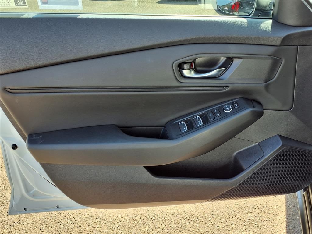 Thumbnail: 2023 Honda Accord - 16