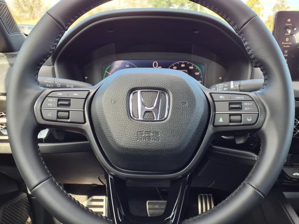 Thumbnail: 2025 Honda Accord - 16