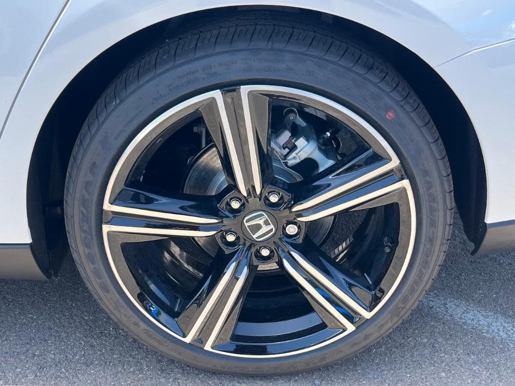 Thumbnail: 2025 Honda Accord - 6