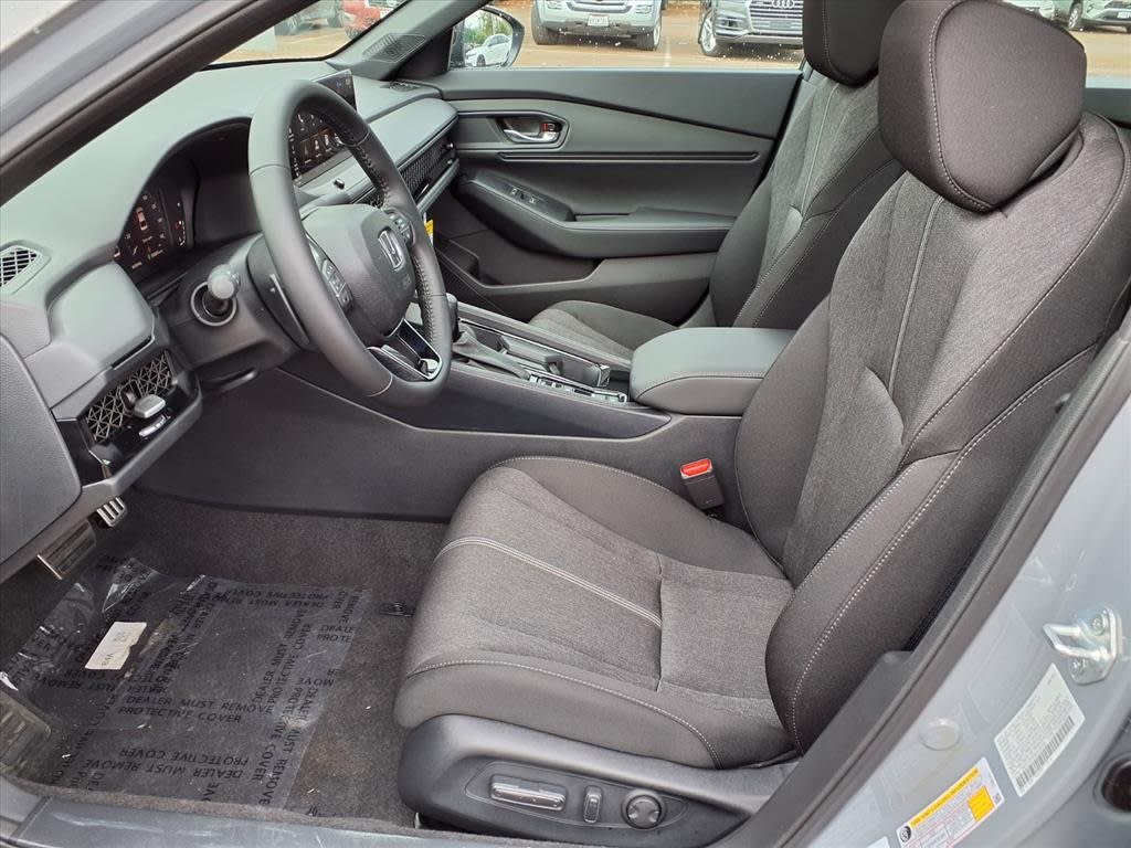 Thumbnail: 2025 Honda Accord - 7