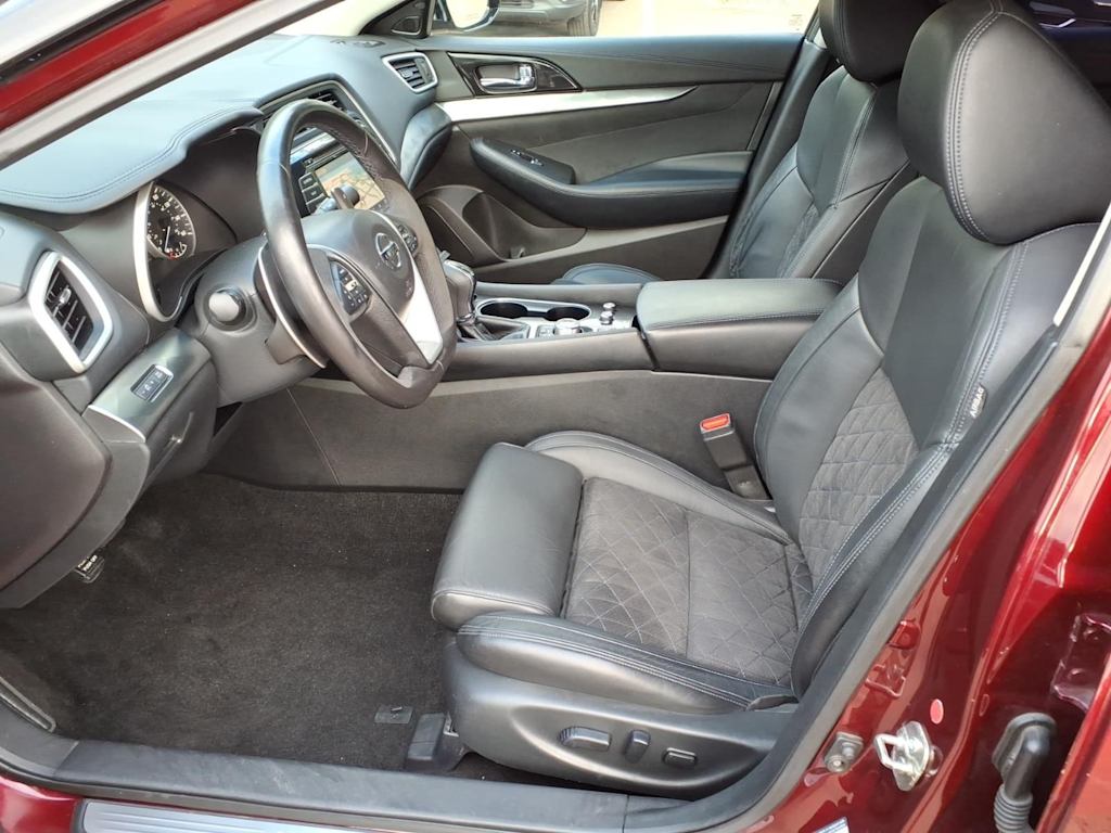 Thumbnail: 2016 Nissan Maxima - 8